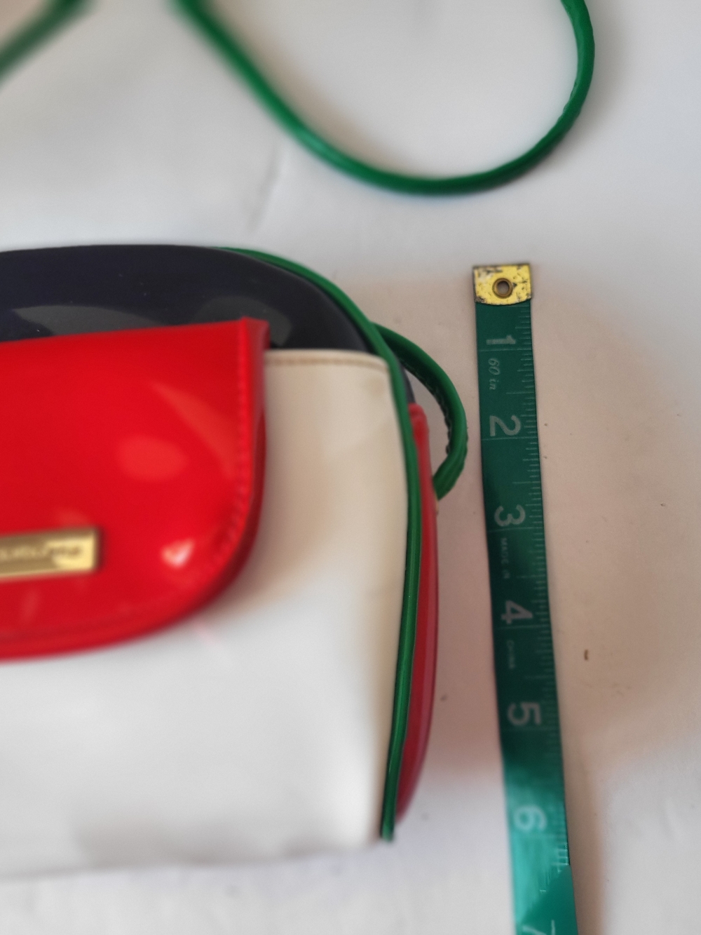 Liz Claiborne White, Red, Blue & Green Crossbody Bag - Picture 8 of 11